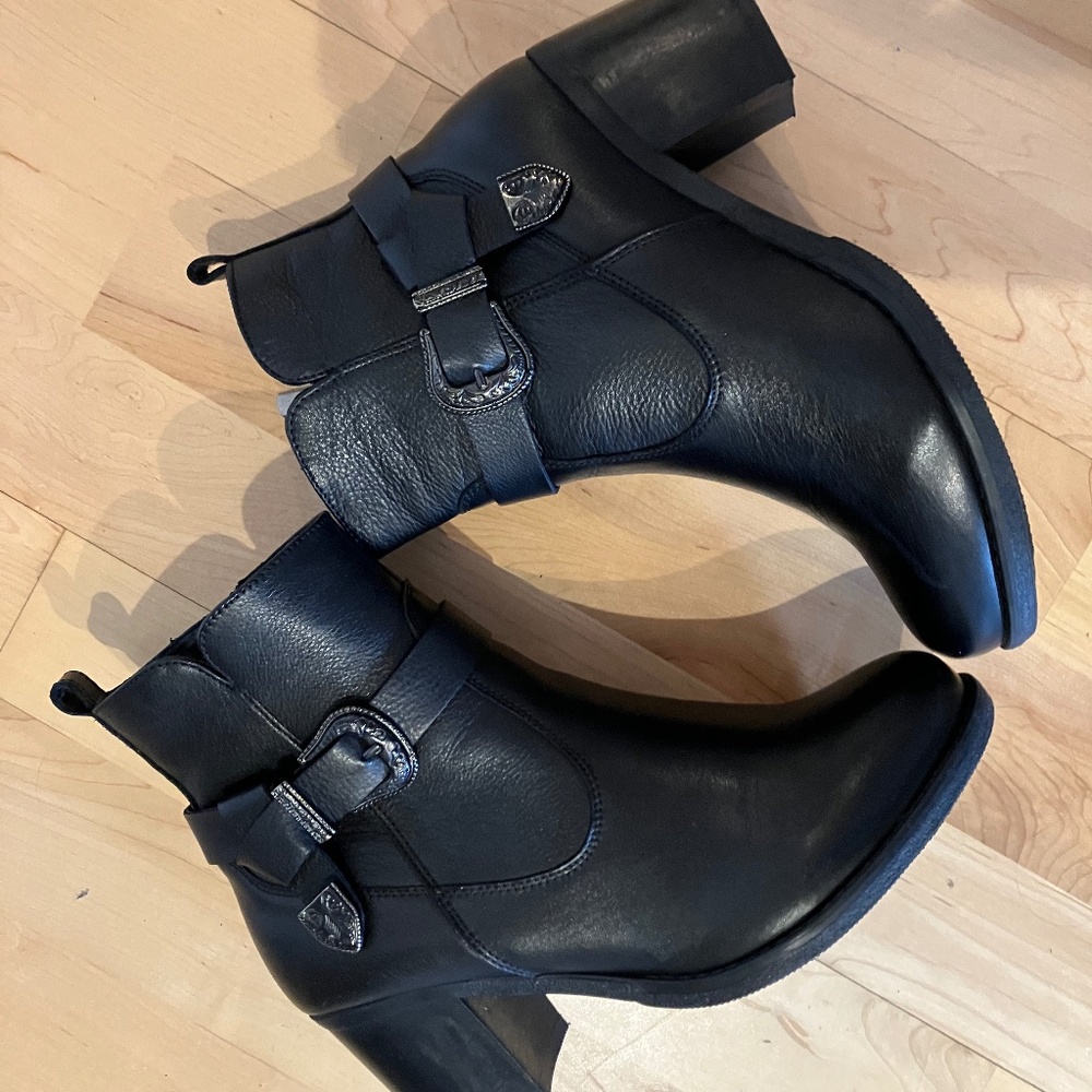 Handmade, Black, Genuine Leather, Fur-lined, European Booties